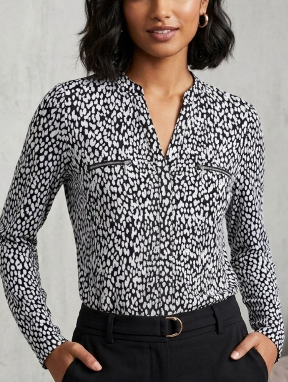 INC International Concepts Black and White Printed Slip On Long Sleeved Blouse
